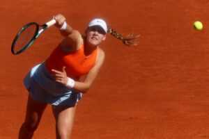 Pada 25 Mei di Paris (Perancis), kejohanan Grand Slam kedua musim ini — Roland Garros — akan bermula. Seramai 128 pemain tenis lelaki dan wanita terbaik akan bersaing untuk merebut trofi. Ketika ini, pusingan kelayakan telah pun bermula, manakala mereka yang layak secara langsung ke undian utama sedang giat menjalani latihan atau menyertai kejohanan lebih kecil sebagai persiapan. Mari kita bincangkan peluang pemain Rusia di gelanggang tanah liat Paris.